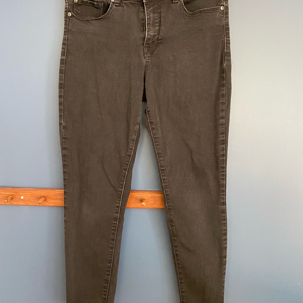 Chic Black Skinny Jeans for Women